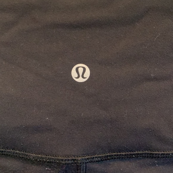 Style Unknown, Black, Lululemon Leggings - Picture 3 of 4